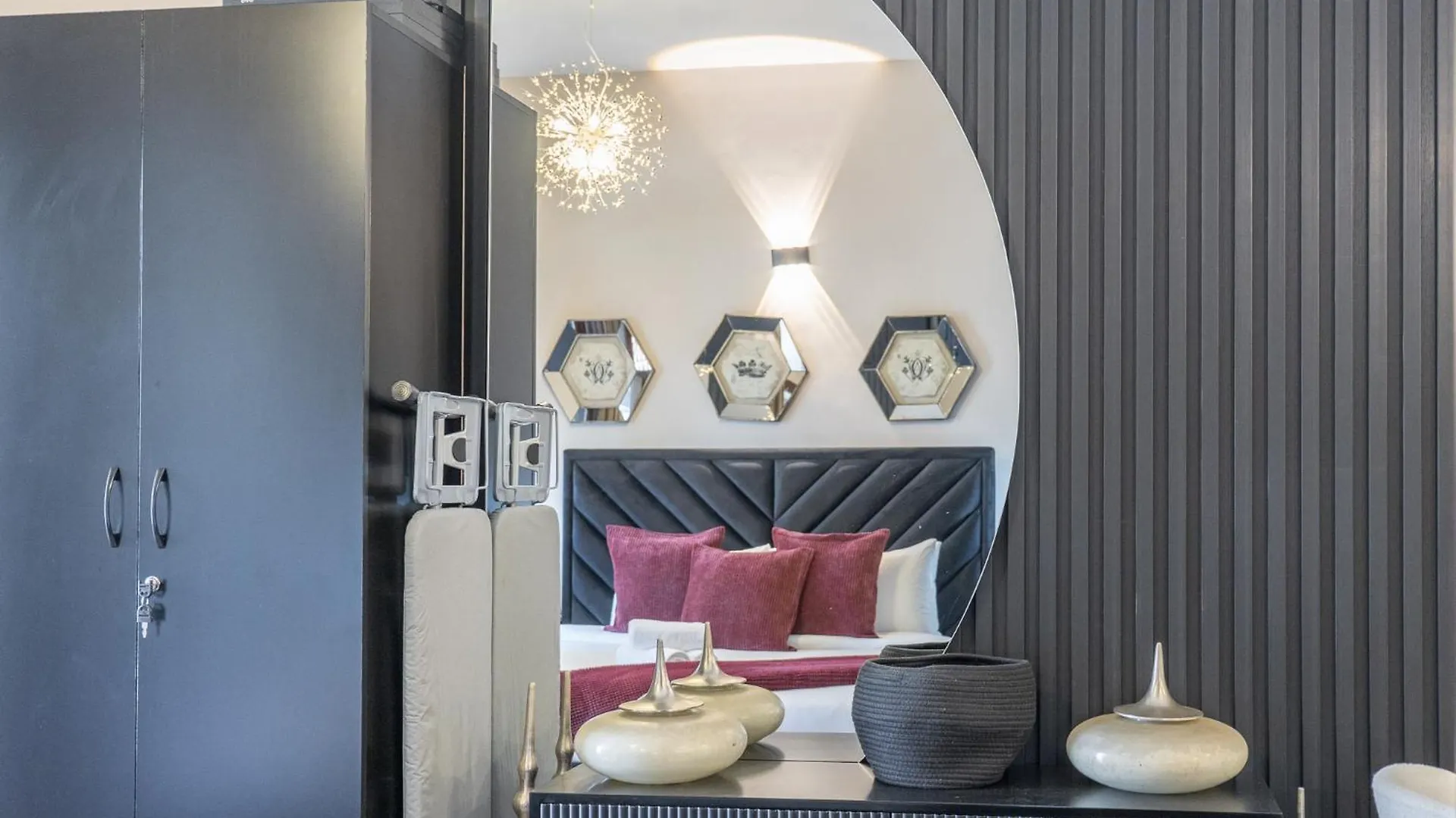 Luxurious Studio In Fortunato And Sleeps 2 Dubai