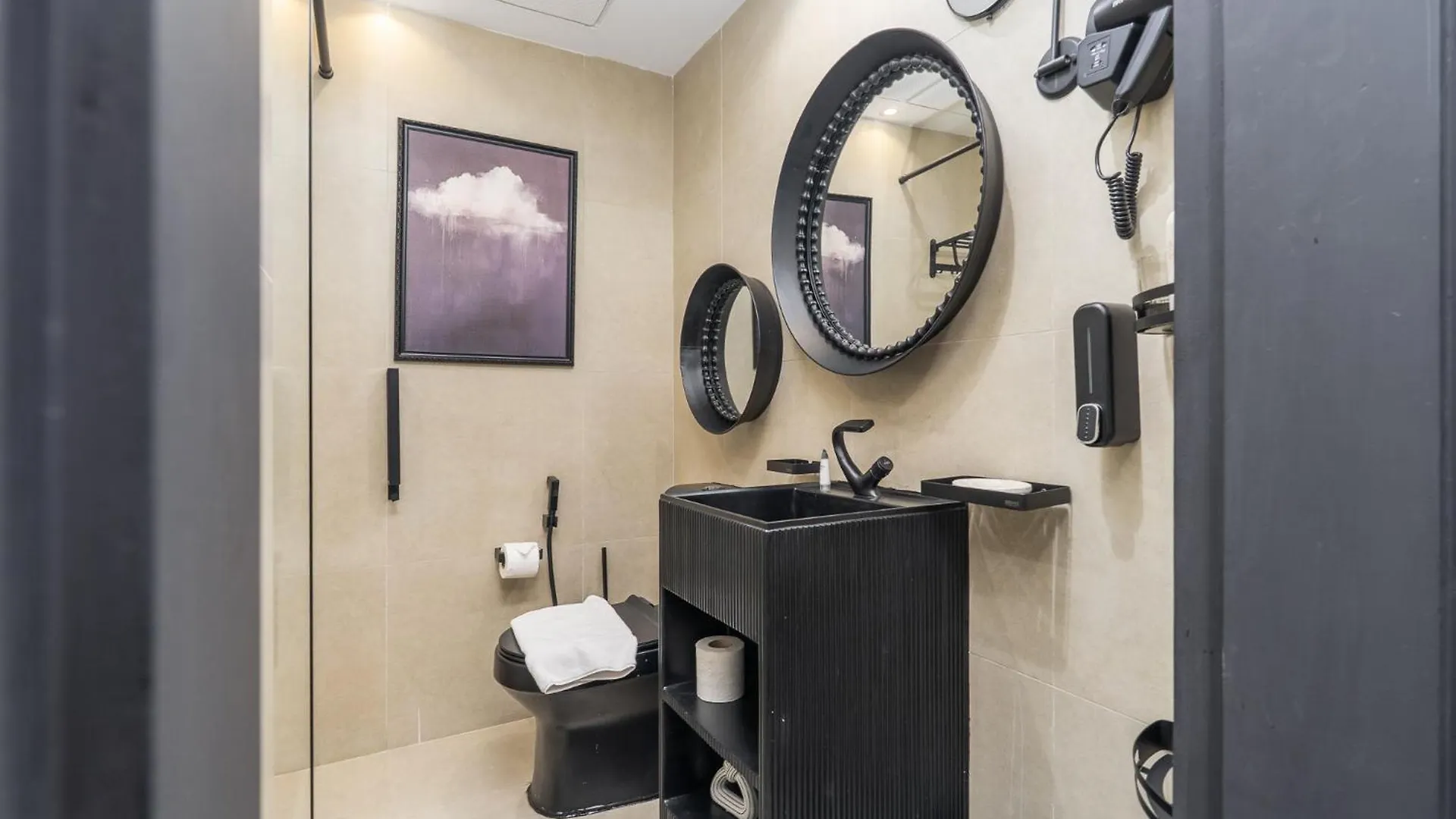Luxurious Studio In Fortunato And Sleeps 2 Dubai United Arab Emirates
