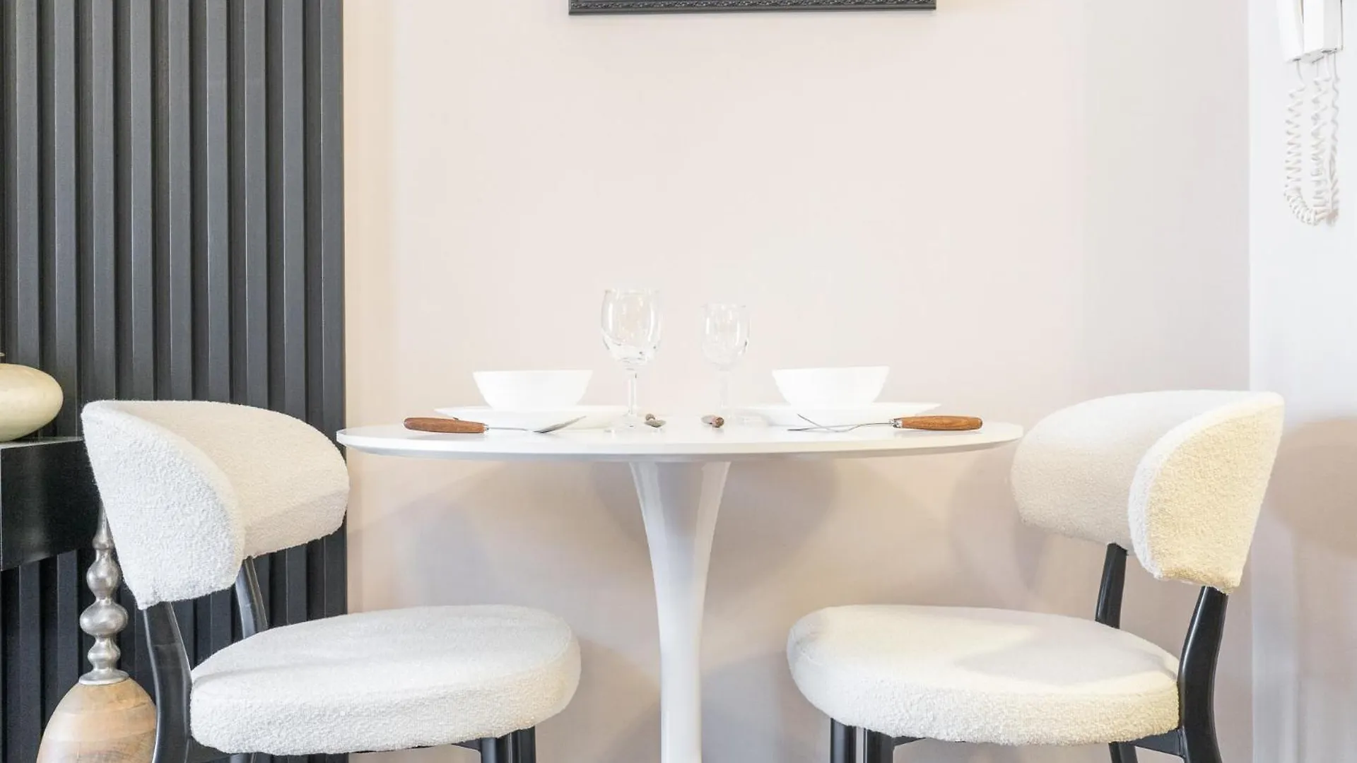 Luxurious Studio In Fortunato And Sleeps 2 Dubaï 0*,  Émirats arabes unis